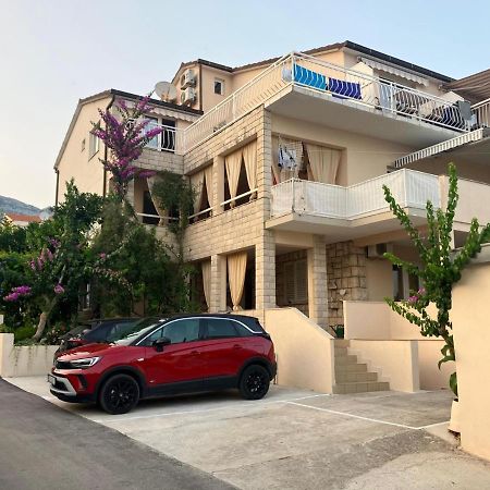 Apartmani Fani 2 Min Walking From Sea Orebic Exterior photo