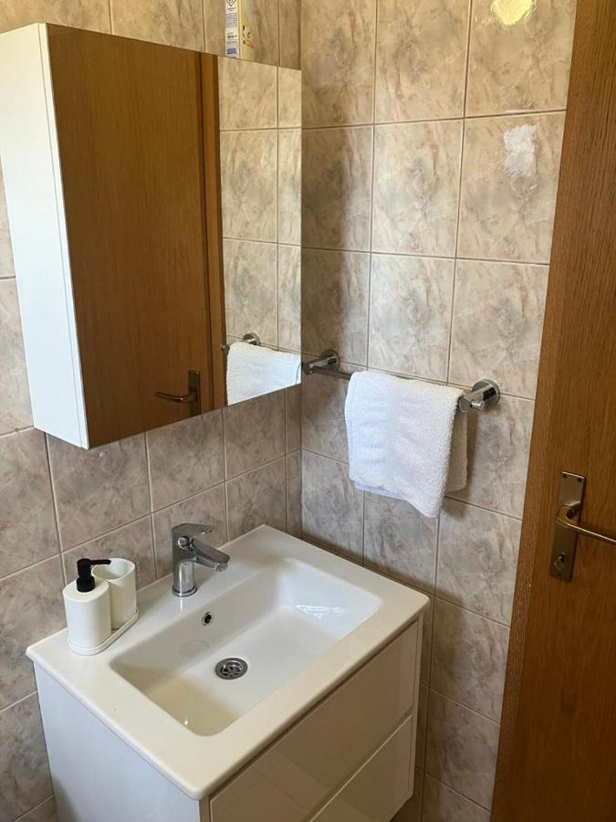 Apartmani Fani 2 Min Walking From Sea Orebic Exterior photo