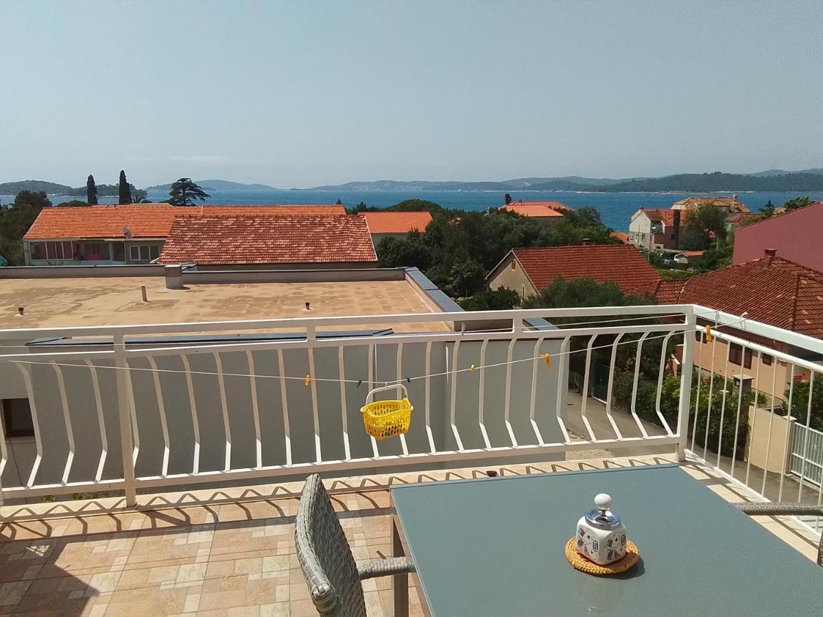 Apartmani Fani 2 Min Walking From Sea Orebic Exterior photo